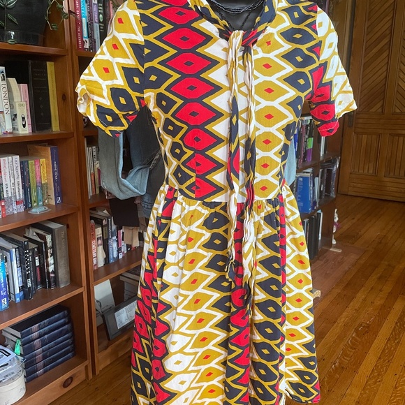 Gold, Navy, White & Red Retro-Style Diamond Pattern Dress (Size Medium) - Picture 2 of 7